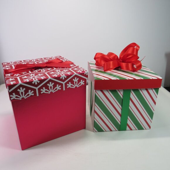 Christmas (2) Gift Boxes with bows Holiday Metallic & striped - Picture 1 of 10
